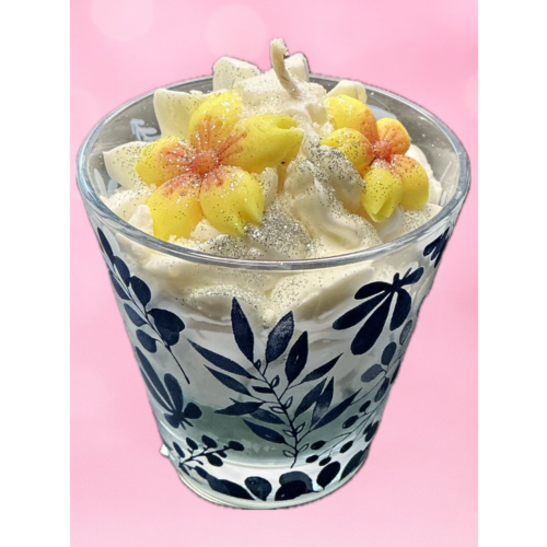 Bougie Magnolia – Douceur de Grasse Bougie parfum Magnolia en cire de soja, création artisanale Douceur de Grasse.